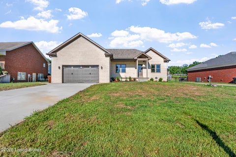 Homes For Sale - 145 Heritage Way<br/> Bullitt County, Mt Washington, KY 40047