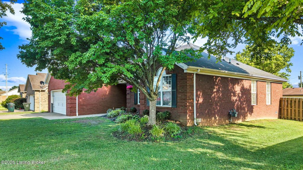 Photo of 441 Justin Trail, Mt Washington, KY 40047 (MLS # 1720491)