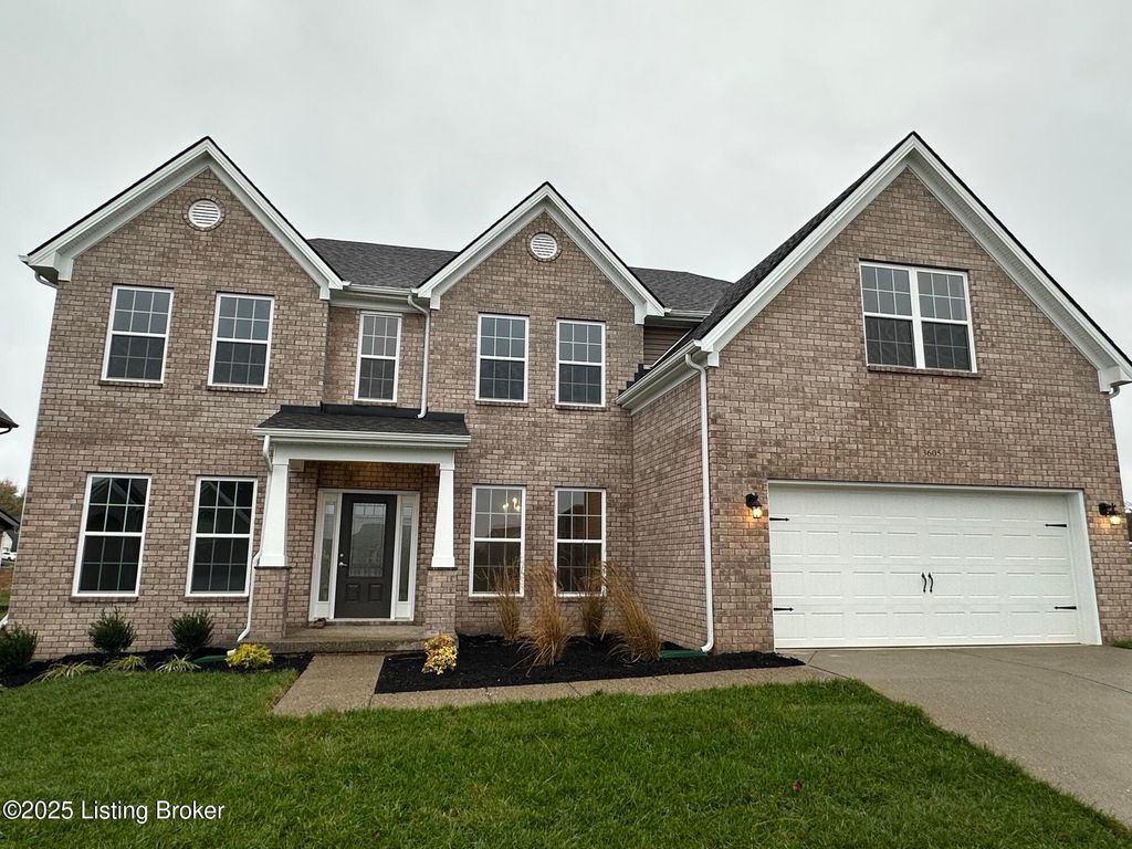 Photo of 3605 Carillon Ridge Way, Louisville, KY 40245 (MLS # 1702057)