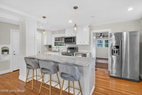 Tiny photo for 2627 Landor Ave, Louisville, KY 40205 (MLS # 1729384)