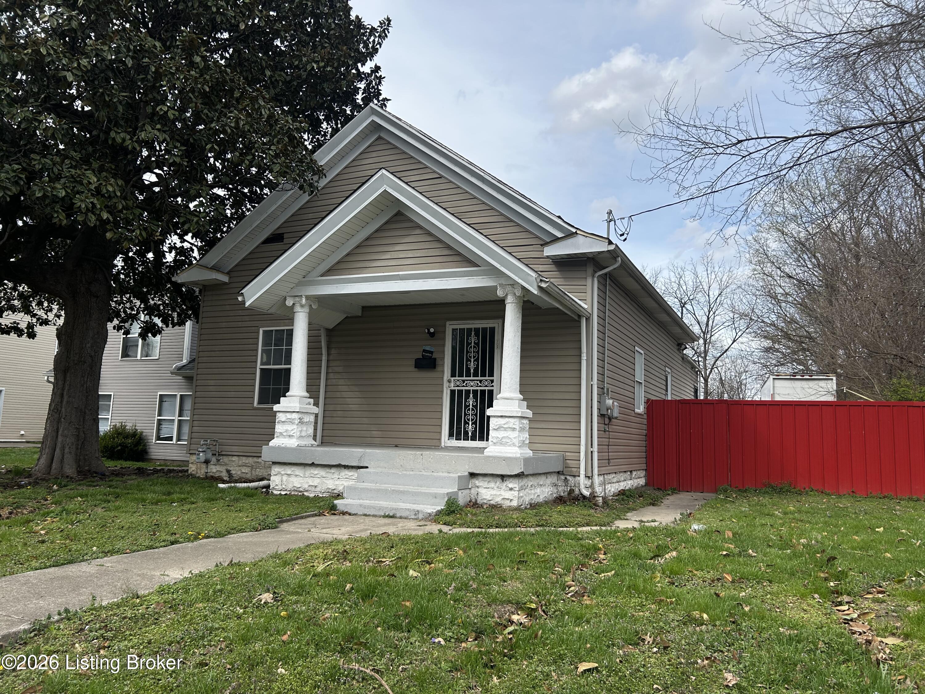 3125 W Kentucky St