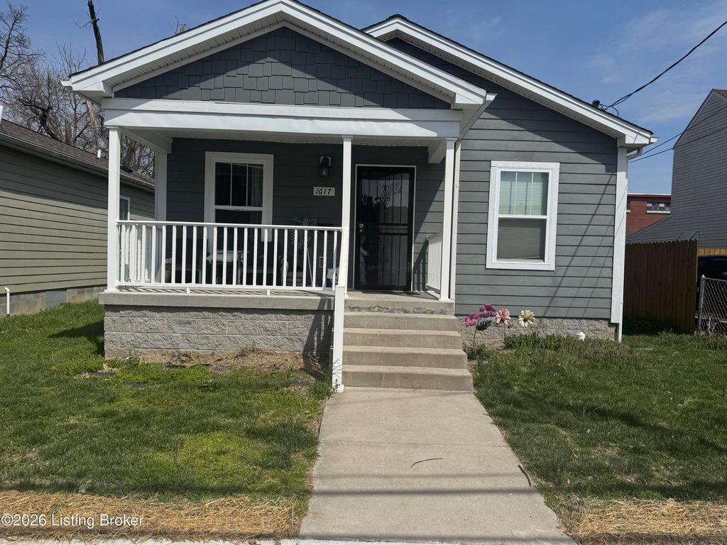 Photo of 1617 Bank St, Louisville, KY 40203 (MLS # 1712524)