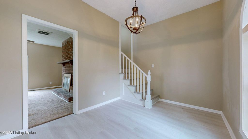 Photo of 106 Riddle St, Nicholasville, KY 40356 (MLS # 1713046)