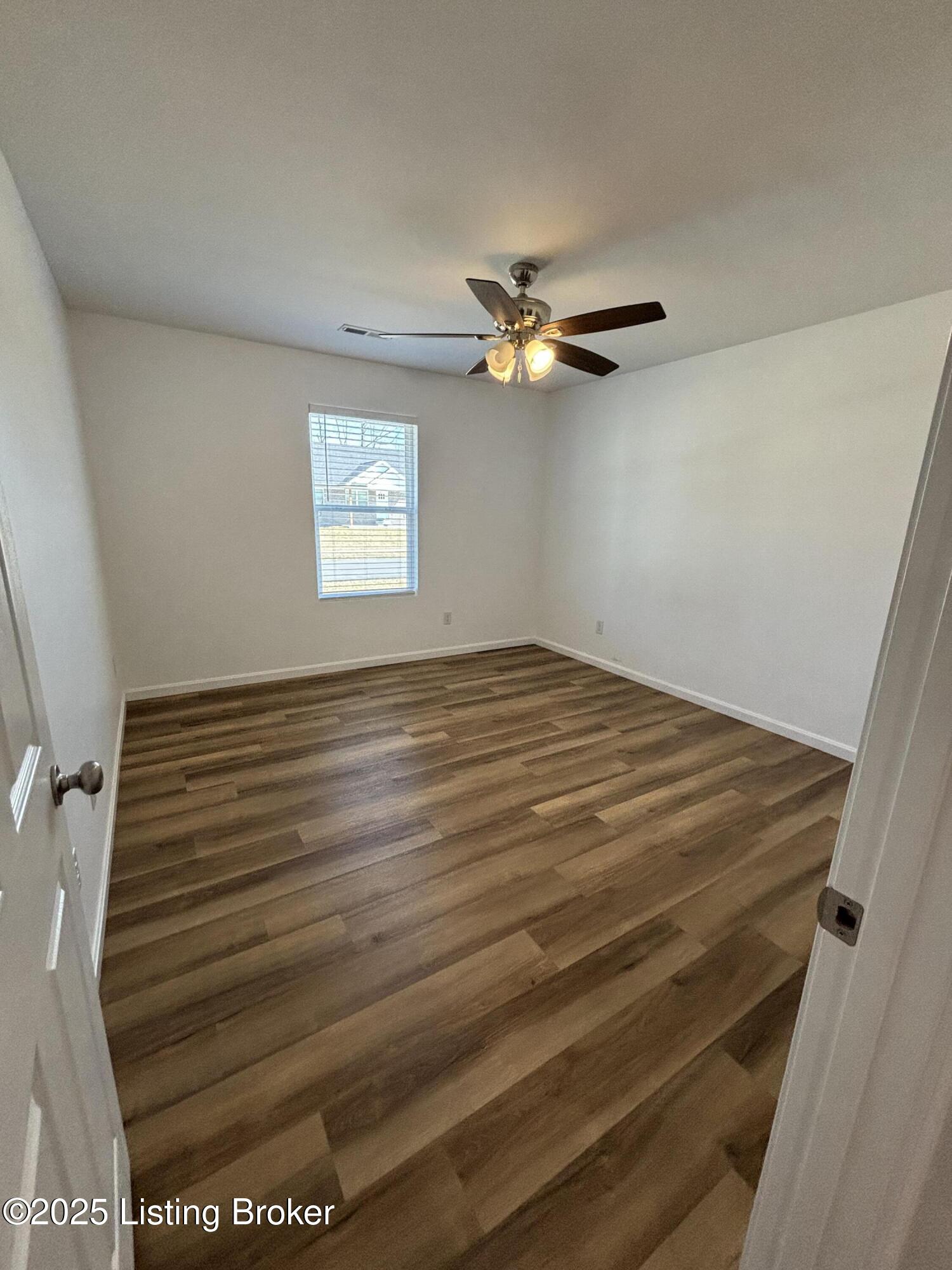 162 Parkers Loop, Hodgenville, Kentucky image 9