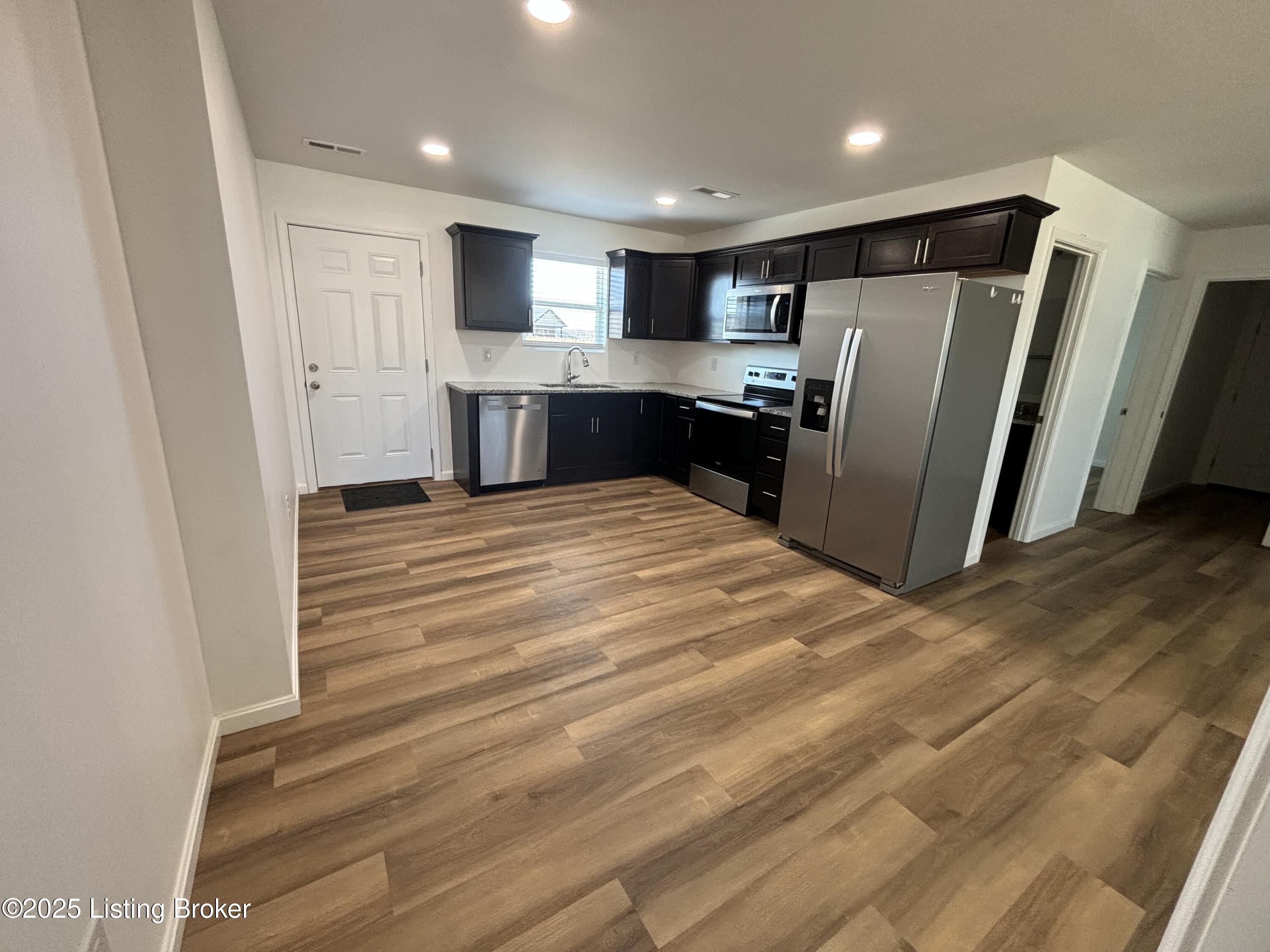 162 Parkers Loop, Hodgenville, Kentucky image 7
