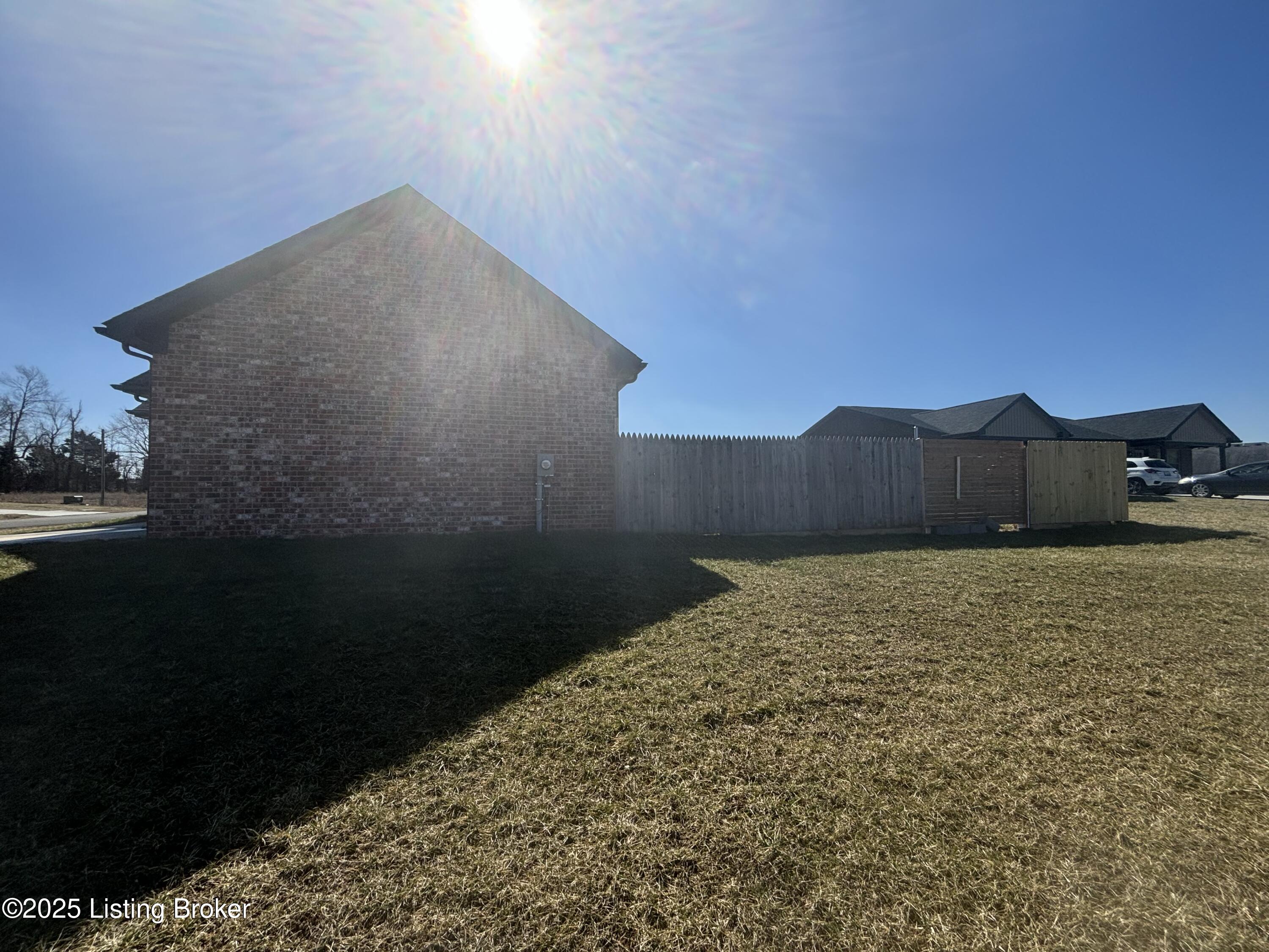 162 Parkers Loop, Hodgenville, Kentucky image 3
