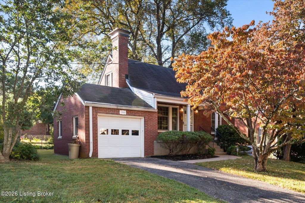 Photo of 2032 Lancashire Ave, Louisville, KY 40205 (MLS # 1732231)