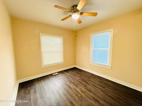 Tiny photo for 914 Euclid Ave, Louisville, KY 40208 (MLS # 1712129)