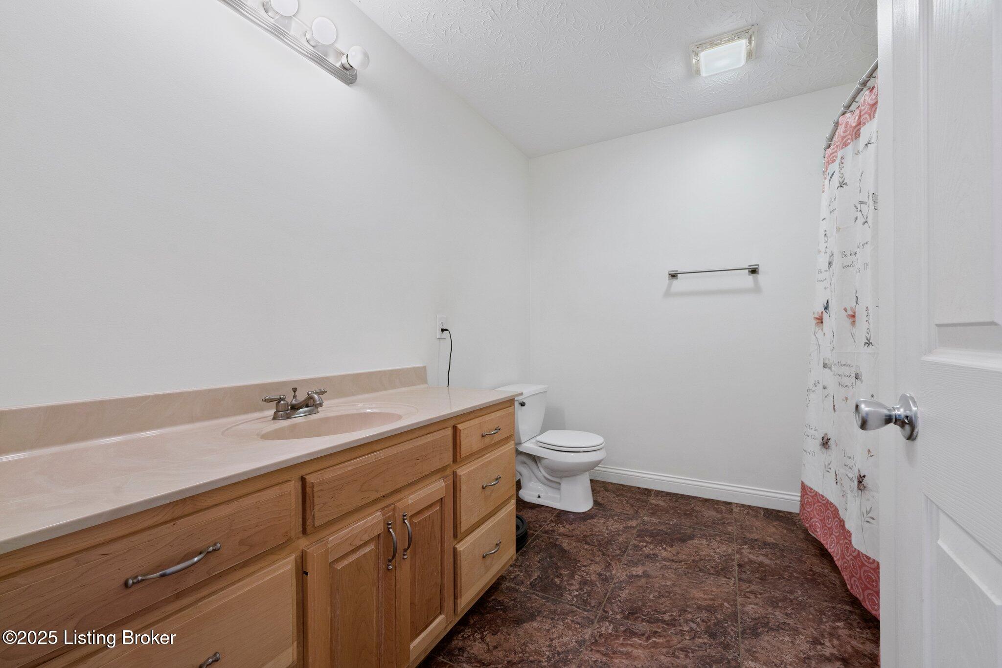 455 Ed Cooke Rd, Smiths Grove, Kentucky image 9