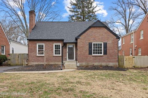 Photo of 3602 Saint Germaine Ct, Louisville, KY 40207 (MLS # 1708501)
