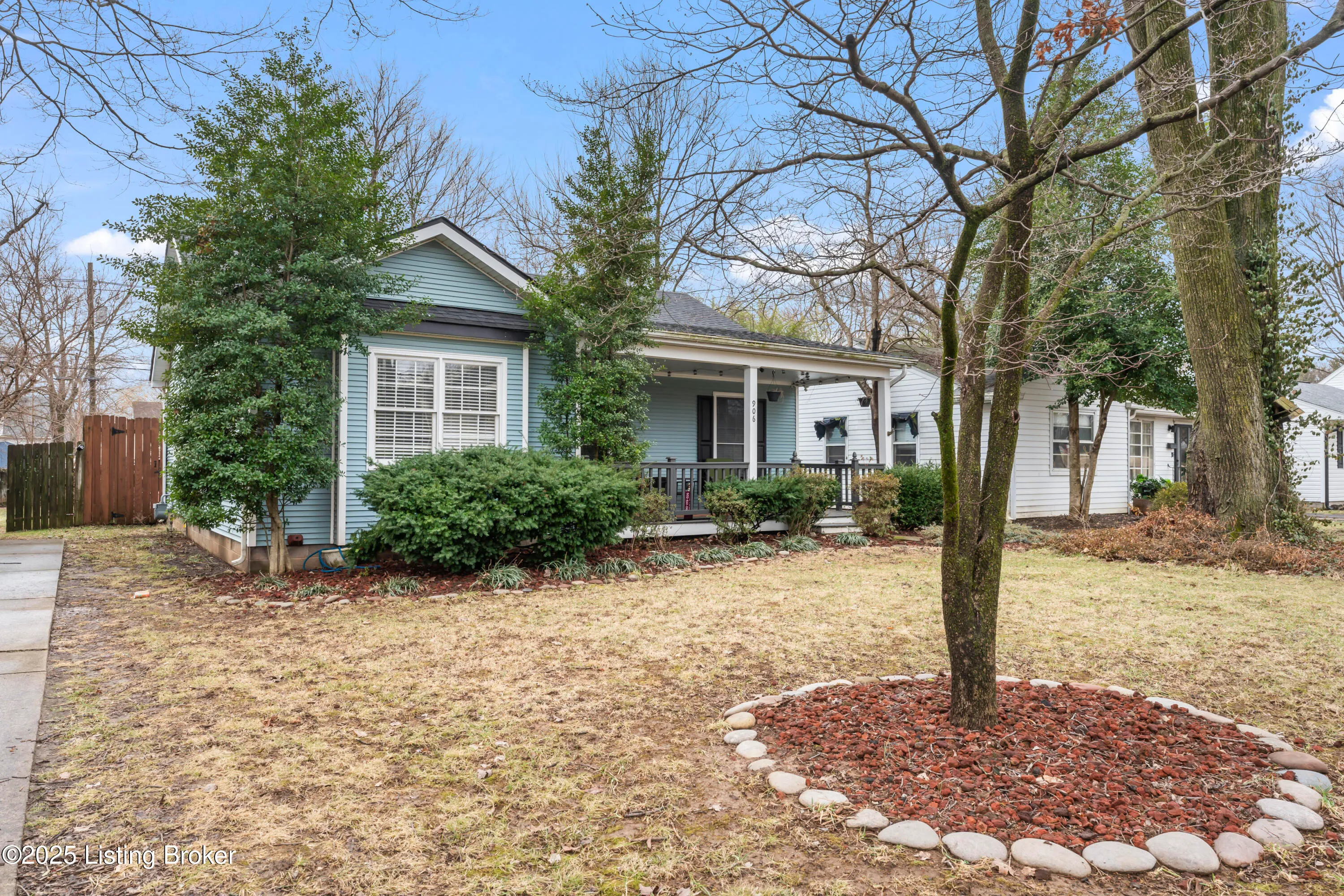 Louisville, Kentucky 40222, United States, 3 Bedrooms Bedrooms, ,2 BathroomsBathrooms,Residential,Active,6863