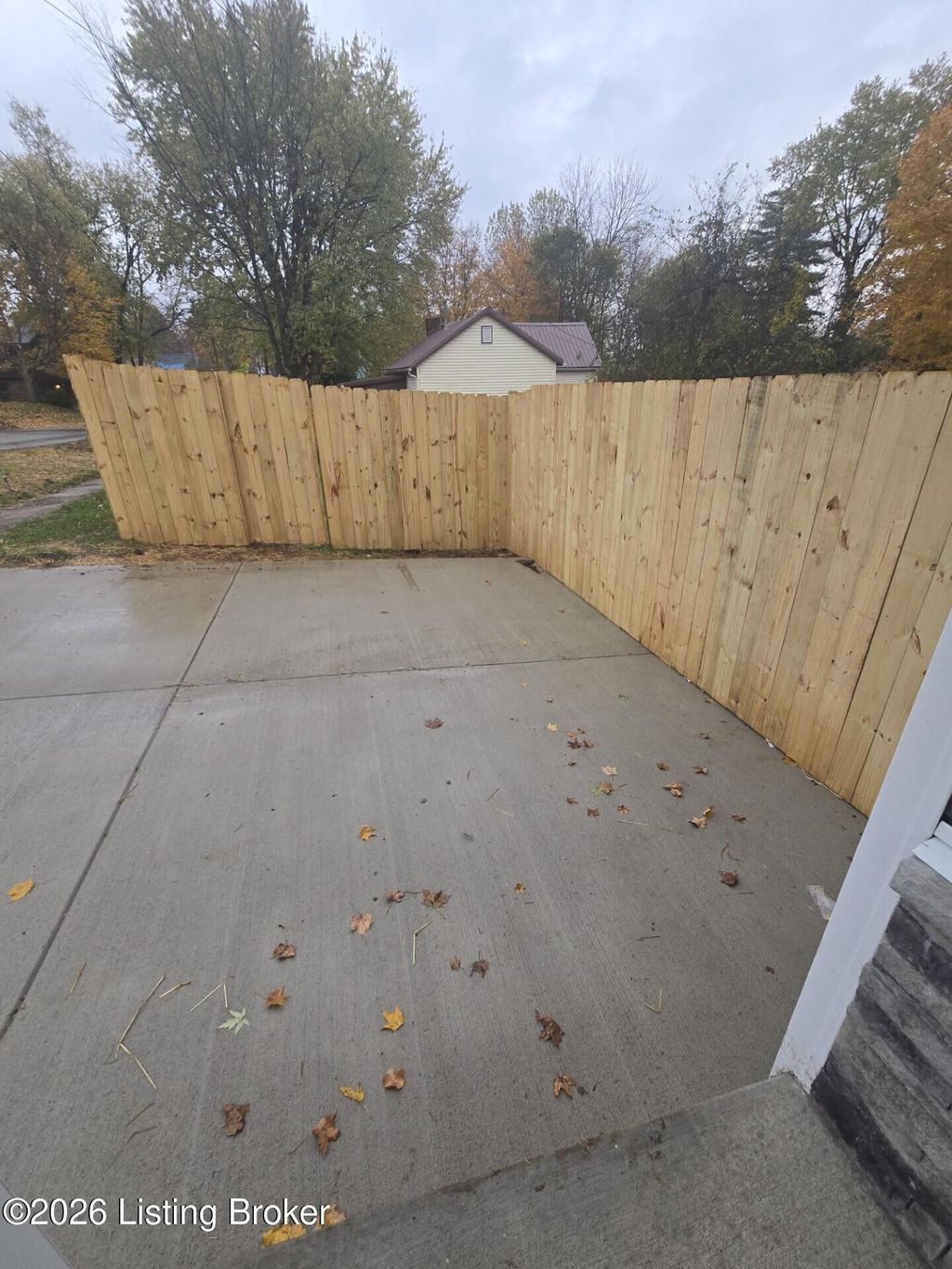 Photo of 215 E Brown St, Elizabethtown, KY 42701 (MLS # 1713598)