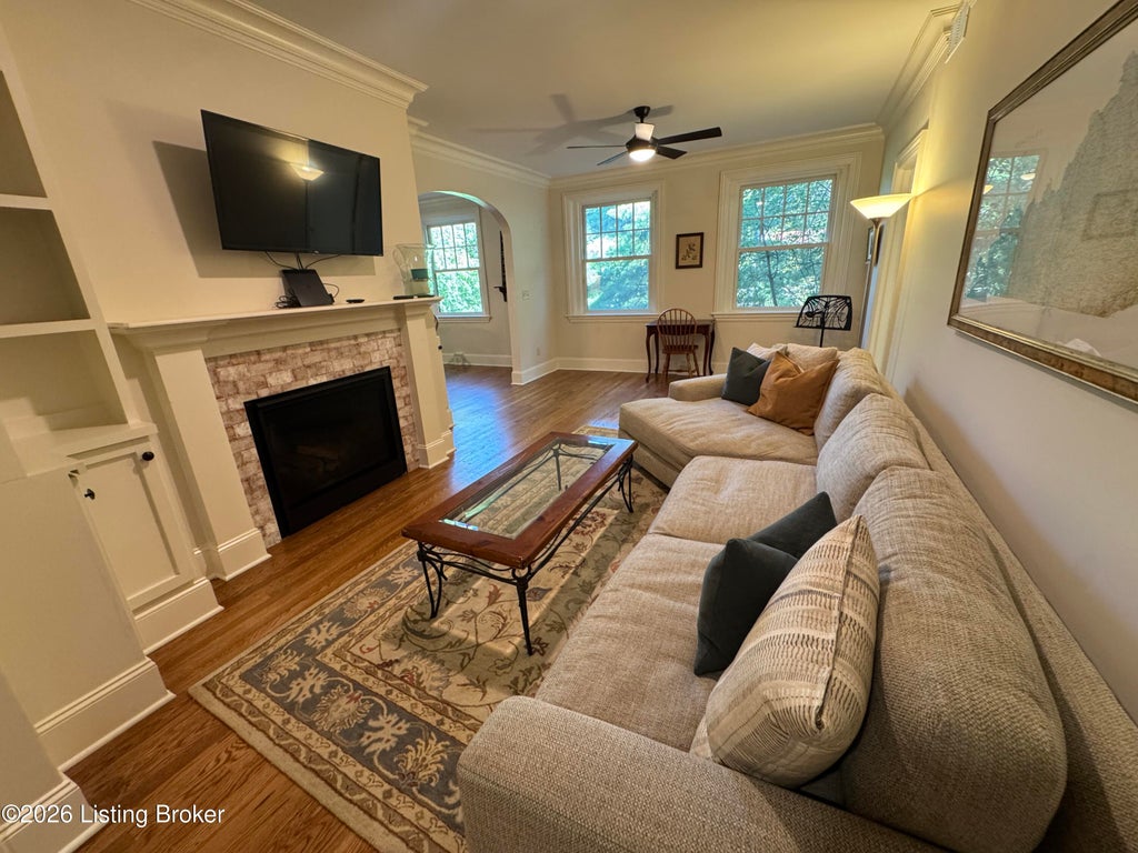 Photo of 3017 Brownsboro Rd #APT 4, Louisville, KY 40206 (MLS # 1723518)