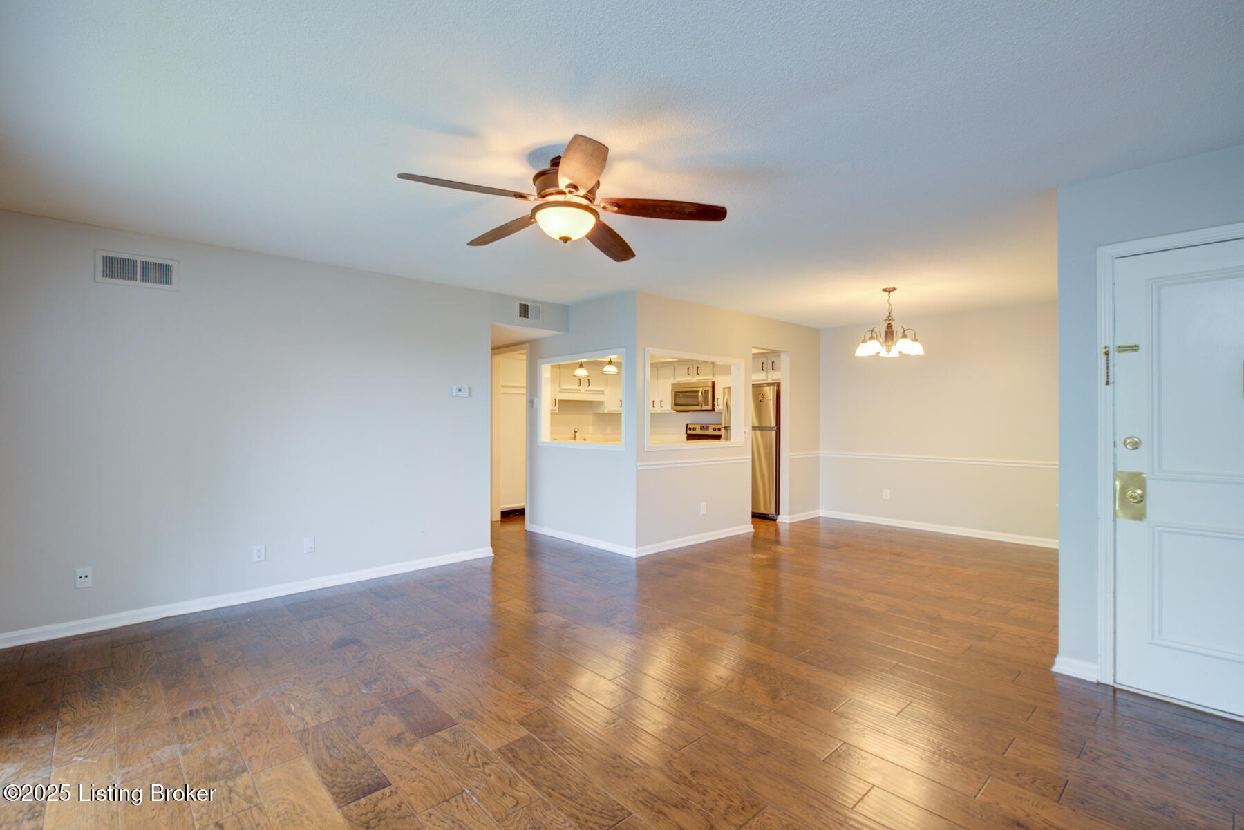 108 Highwood Dr, Louisville, Pennsylvania image 6
