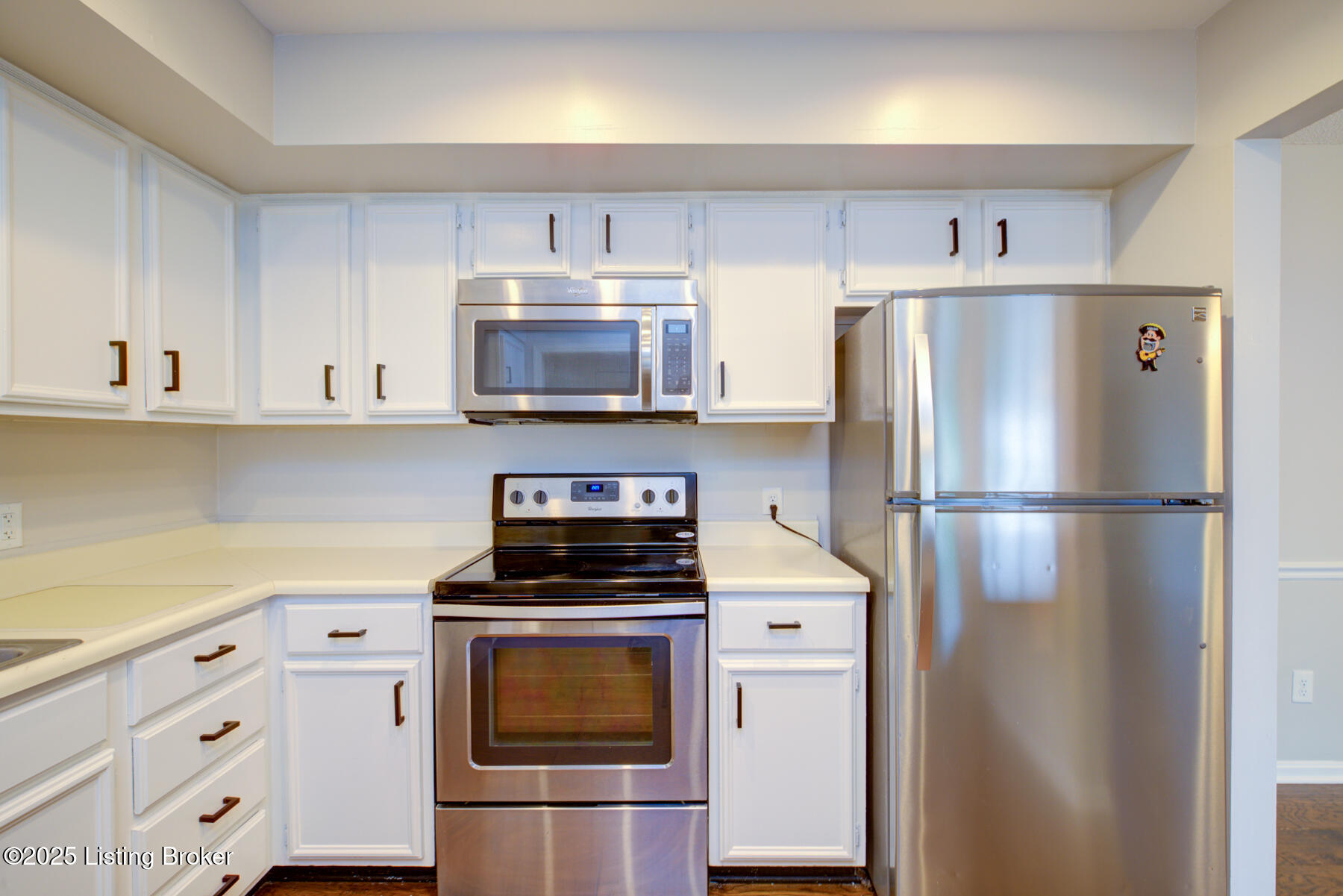 108 Highwood Dr, Louisville, Pennsylvania image 3