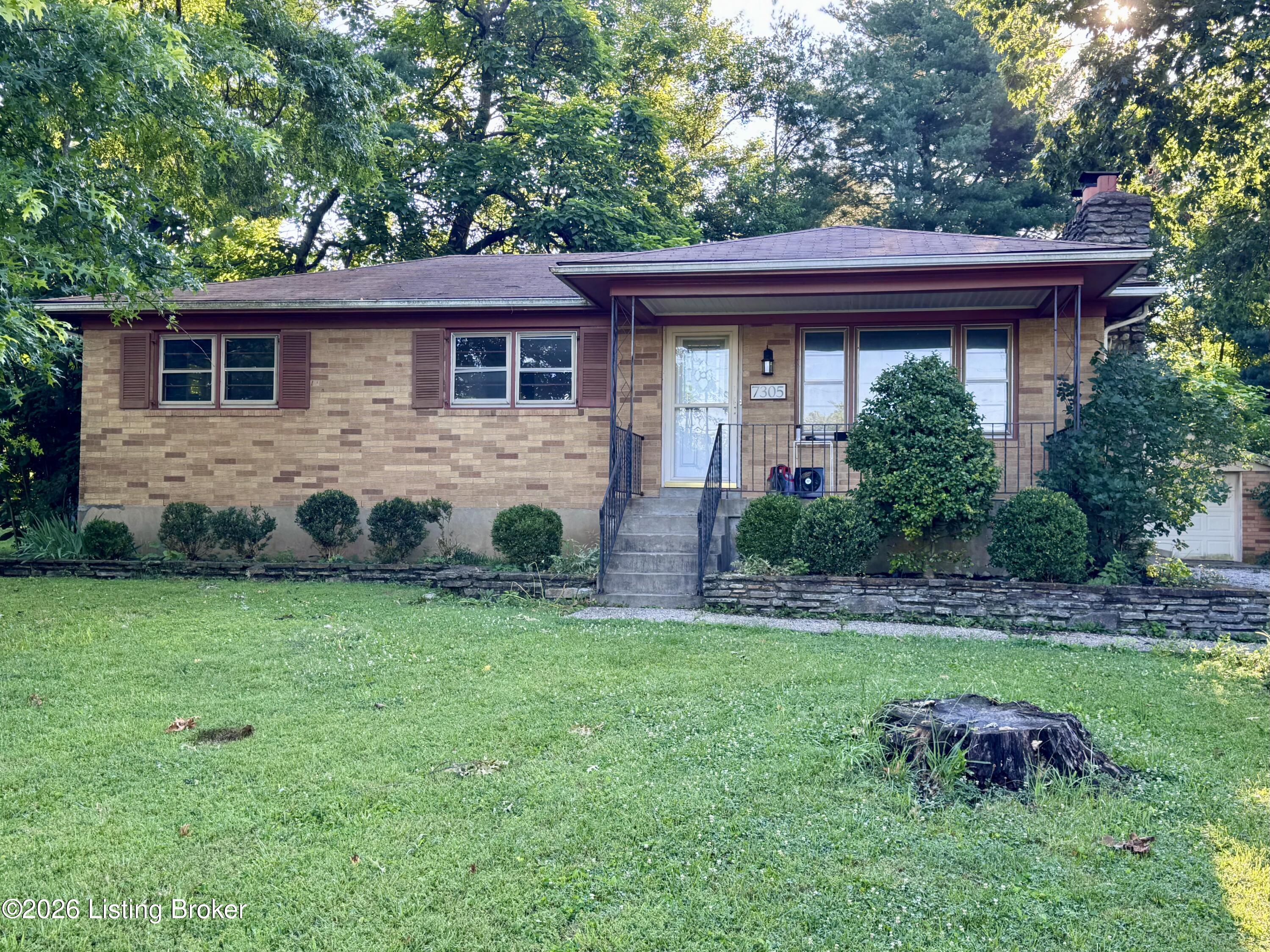 Photo 1 of 8 — 7305 Meadow Rd, Crestwood, KY 40014