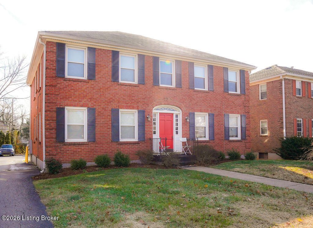 Photo of 3518 Willis Ave #3, Louisville, KY 40207 (MLS # 1717103)