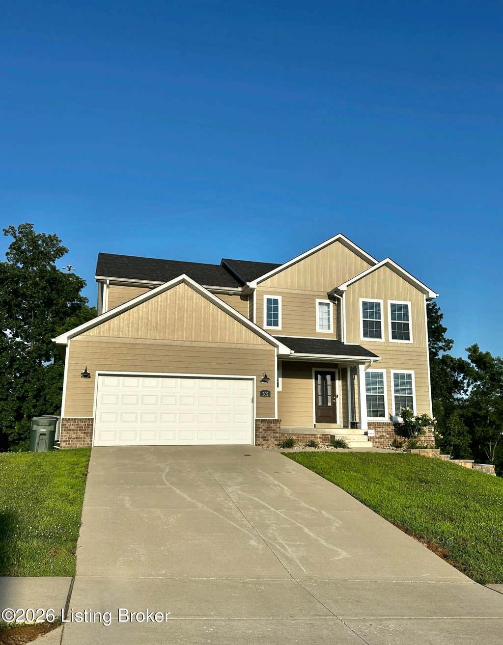 Photo of 305 Butterfield Dr, Elizabethtown, KY 42701 (MLS # 1722084)