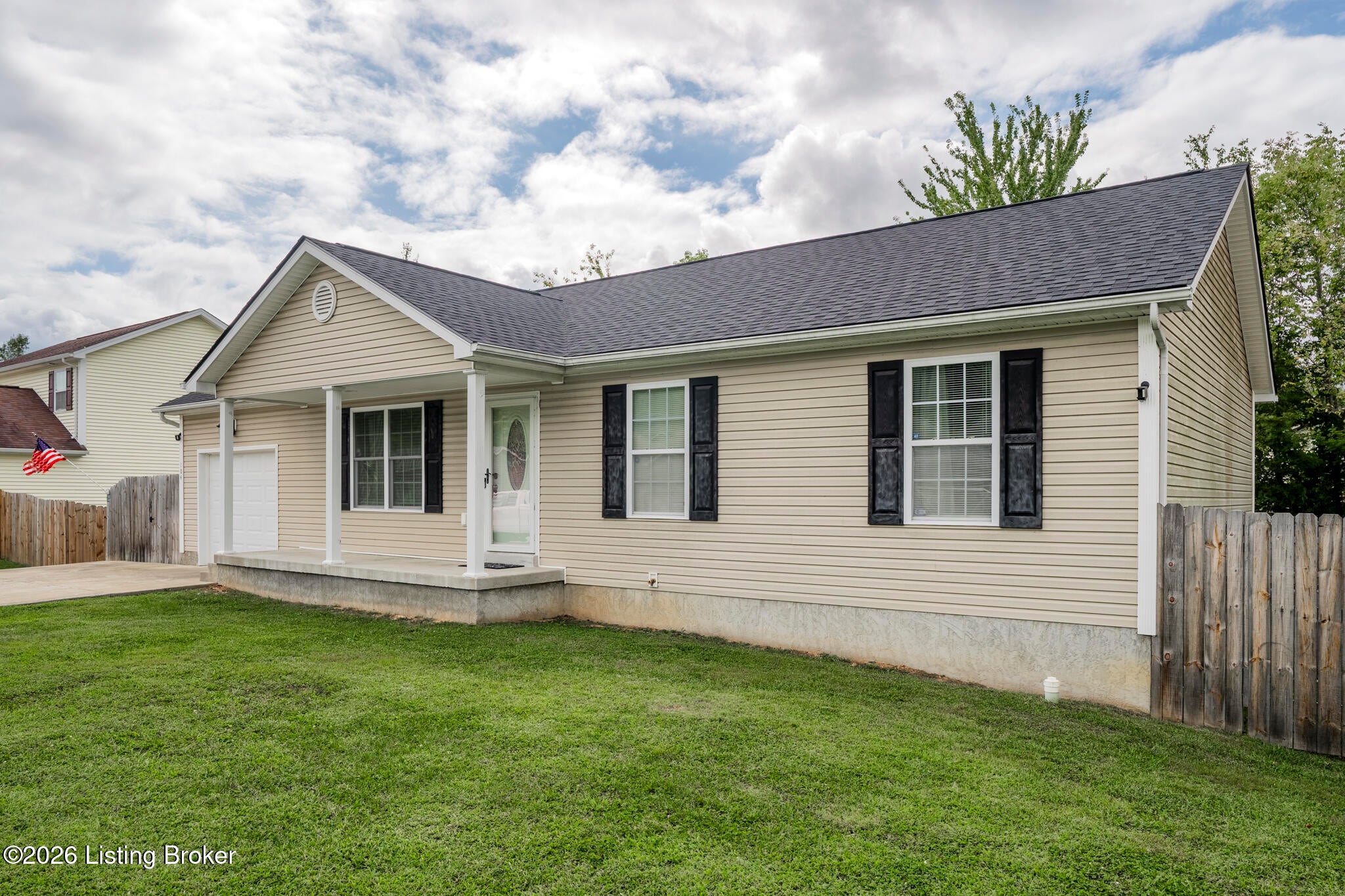104 Ruby Ct - Photo 3