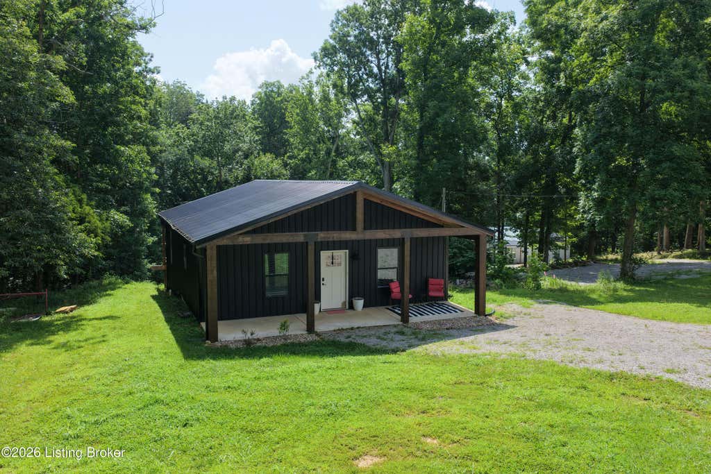Photo of 415 Indian Ridge Rd, Falls Of Rough, KY 40119 (MLS # 1722086)