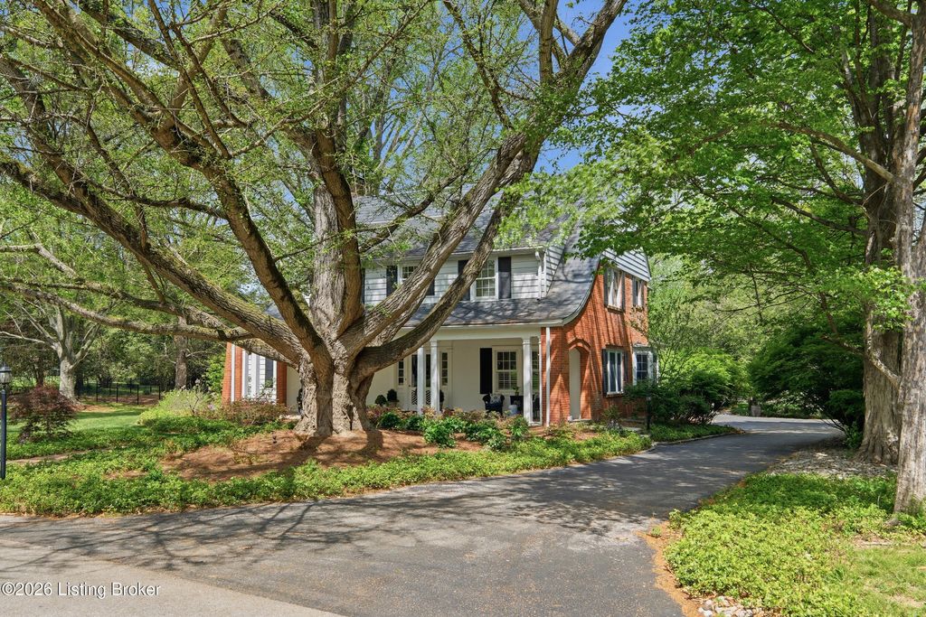 Photo of 137 Sagamore Rd, Louisville, KY 40207 (MLS # 1717227)