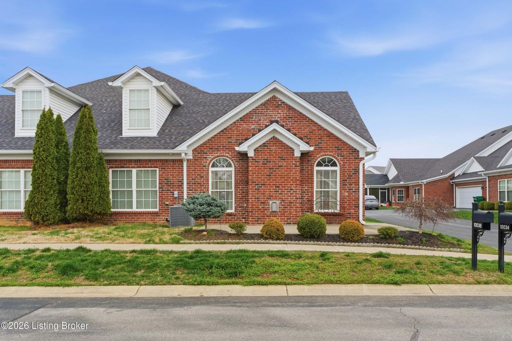 Photo of 10036 Vista Springs Way, Louisville, KY 40291 (MLS # 1711896)