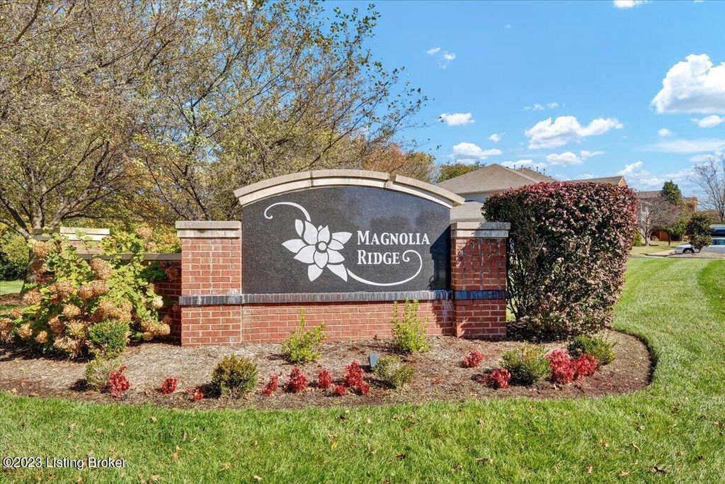 Photo of 9500 Magnolia Ridge Dr #104, Louisville, KY 40291 (MLS # 1648349)