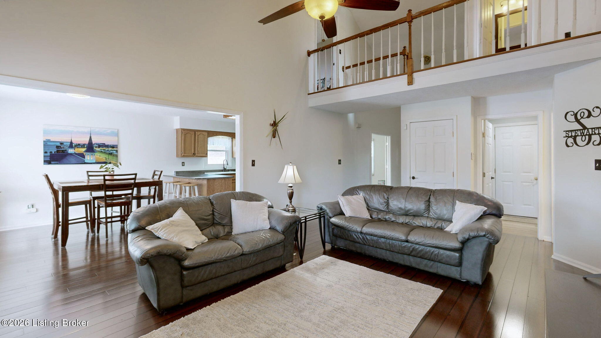 400 Olde Colony Cove