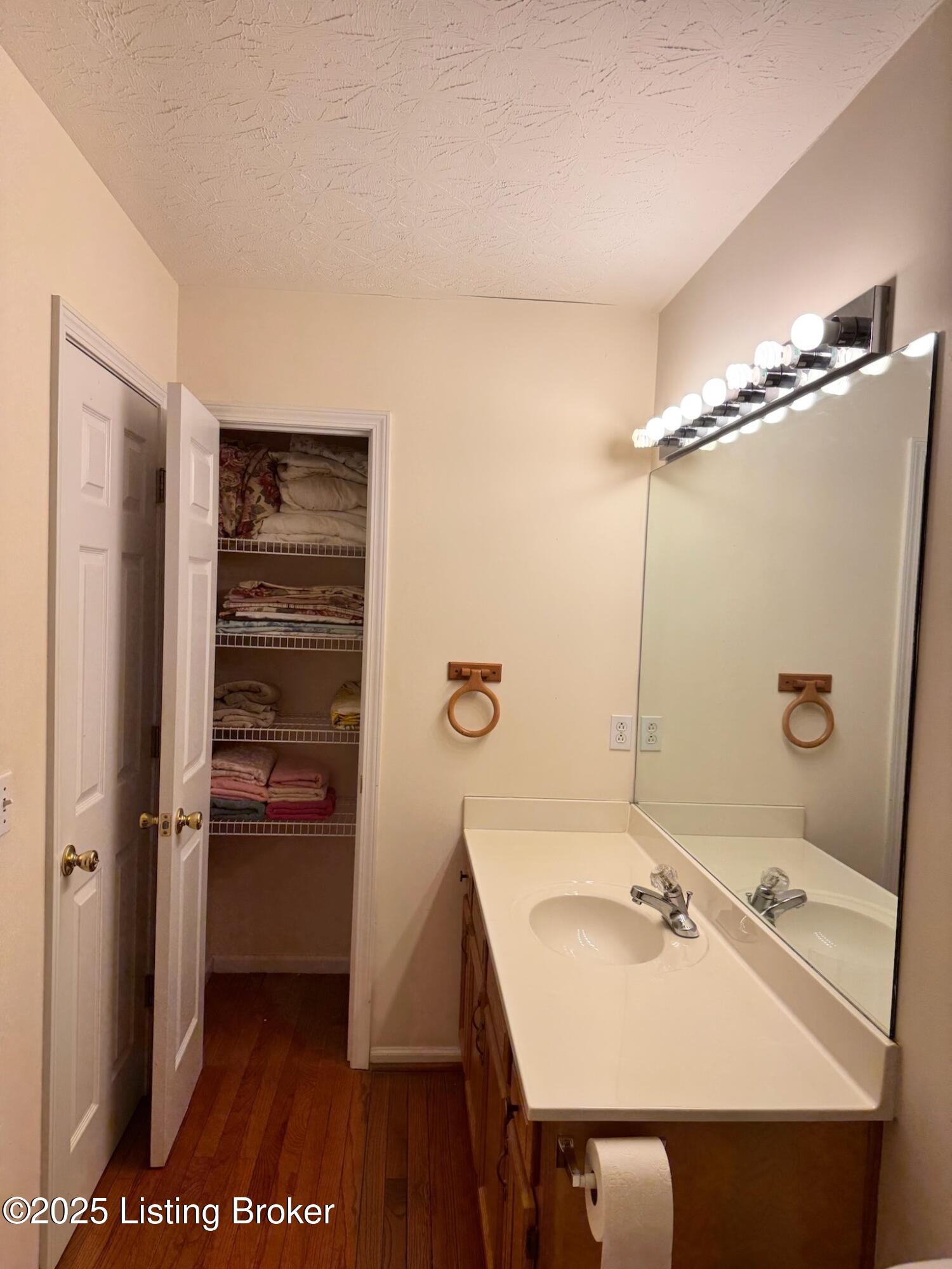 216 Swale Ct, Frankfort, Kentucky image 32