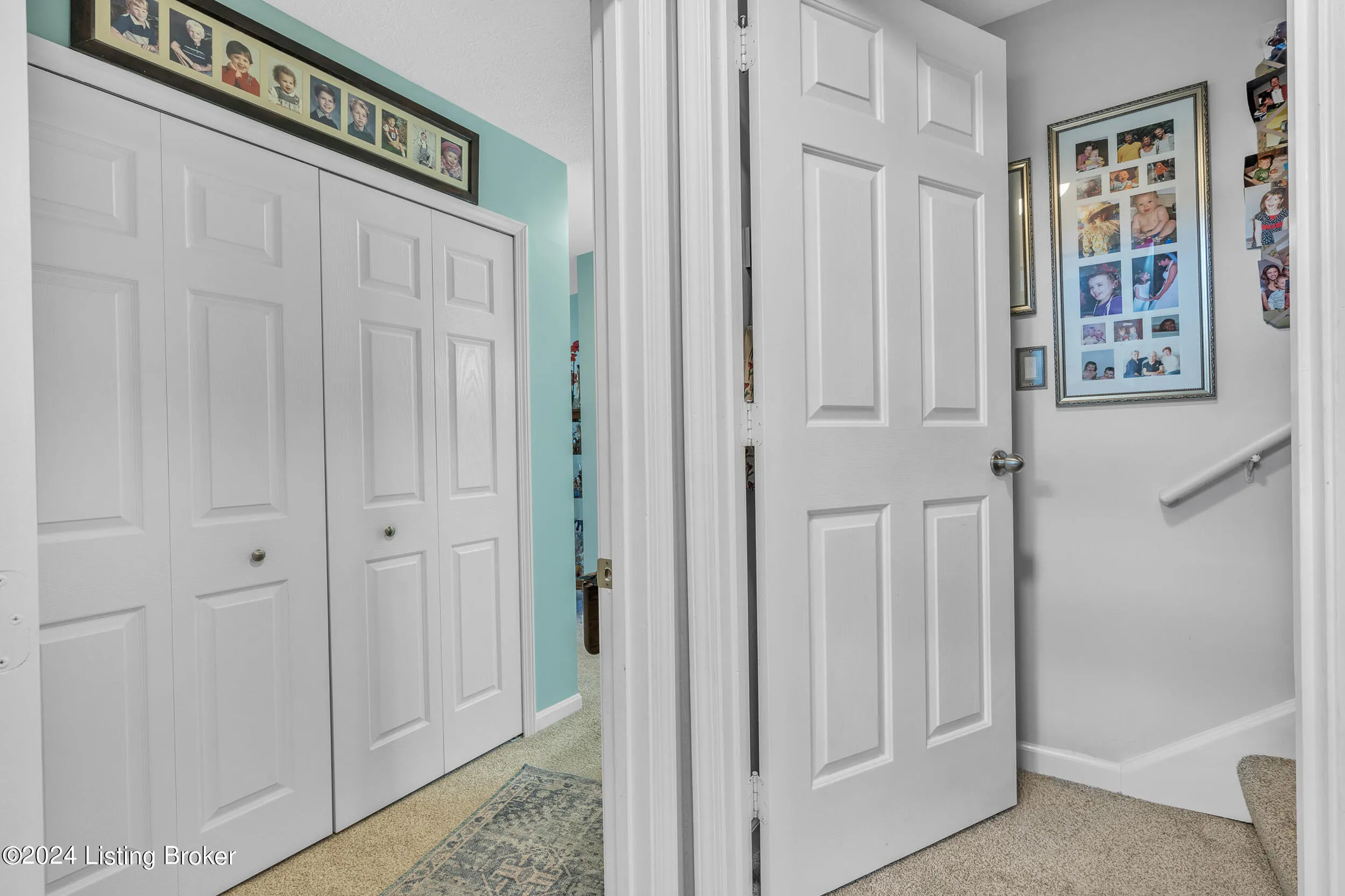 Louisville, Kentucky 40272, United States, 4 Bedrooms Bedrooms, ,3 BathroomsBathrooms,Residential,Pending,111404