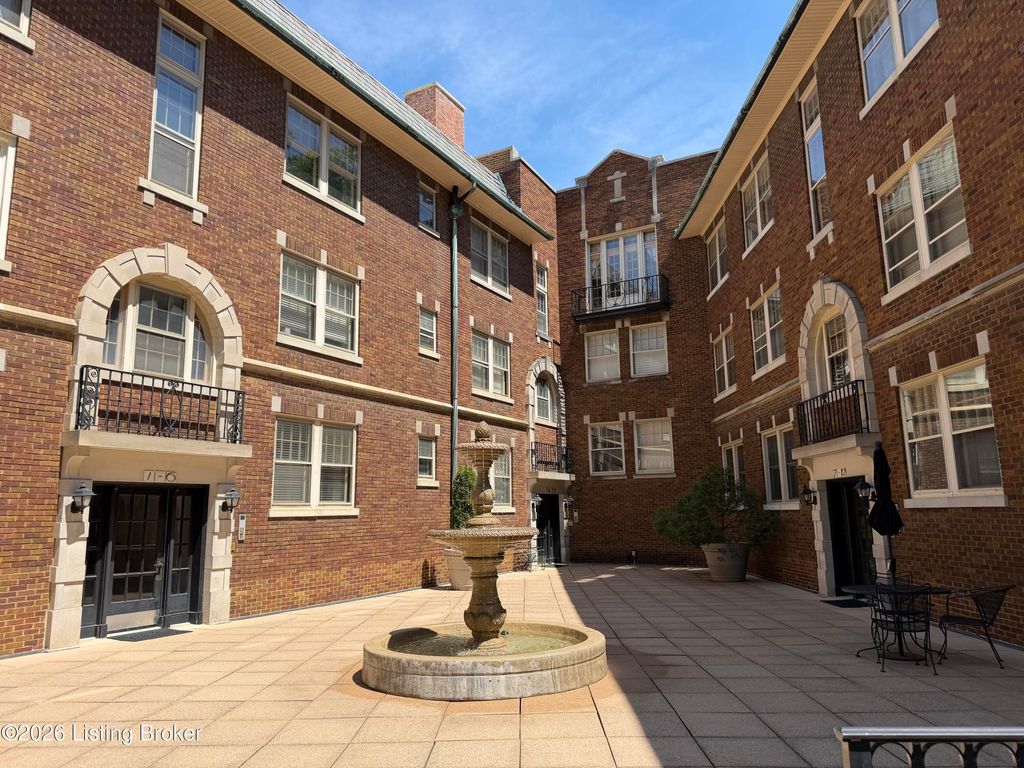 Photo of 1601 Spring Dr #APT 1, Louisville, KY 40205 (MLS # 1716588)