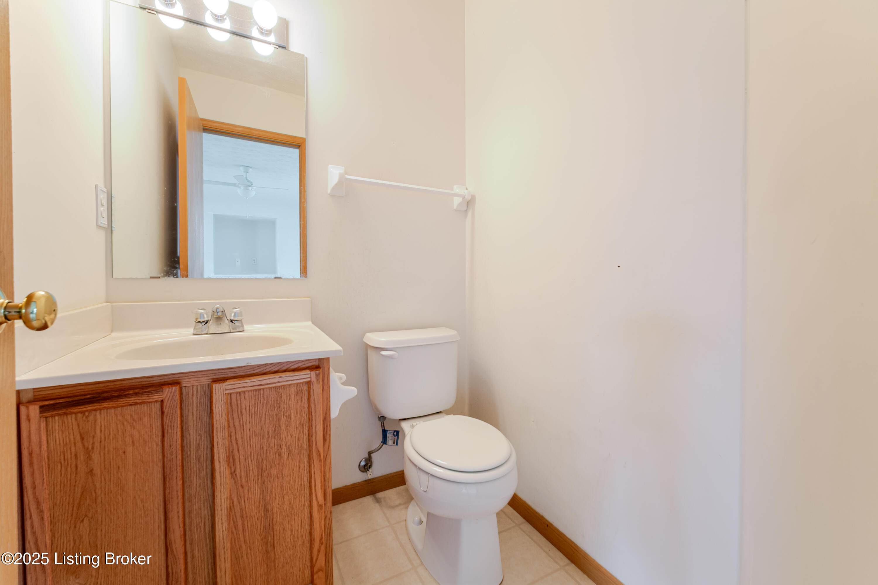 6018 Bay Harbor Dr, Louisville, Kentucky image 14