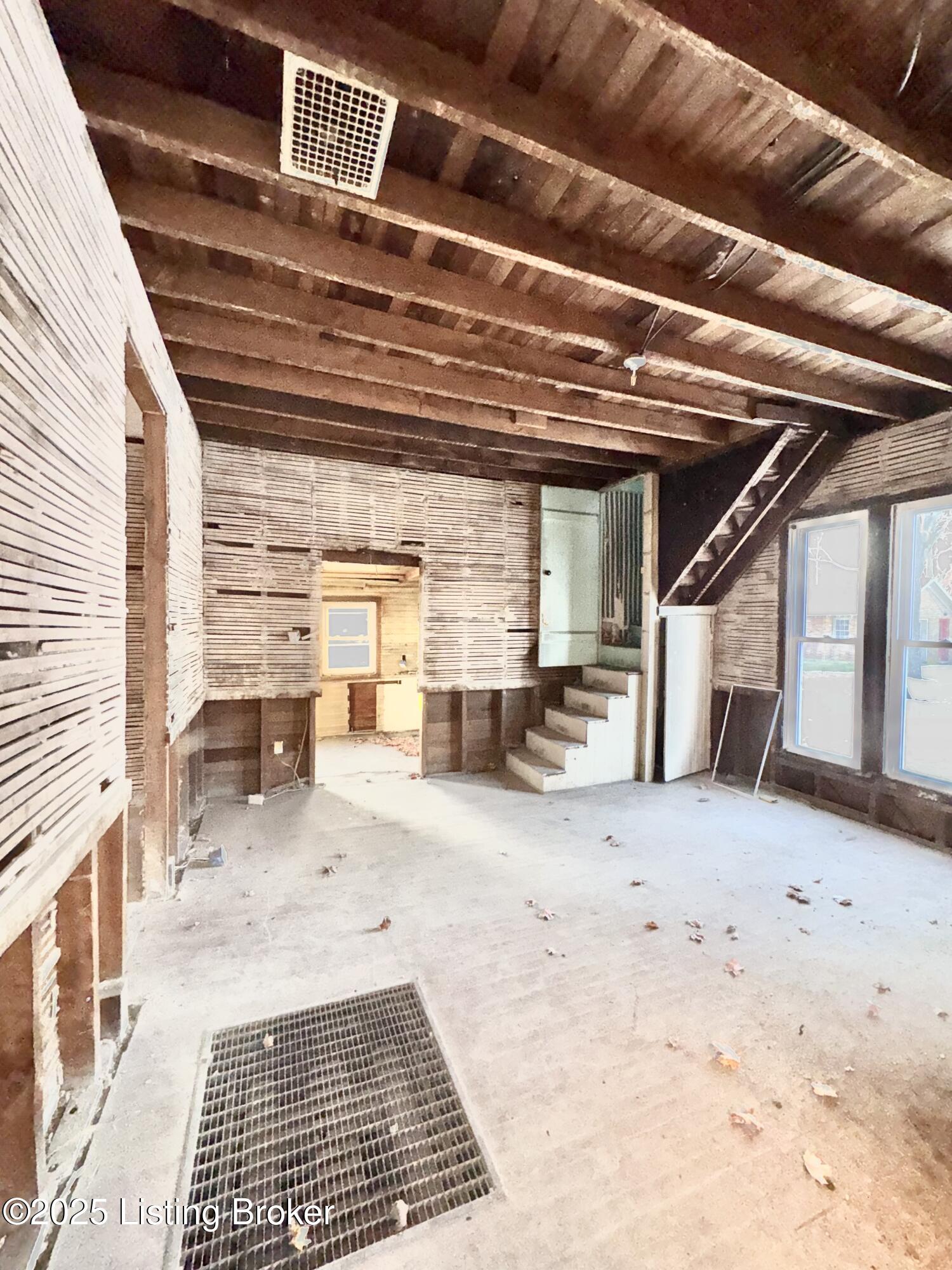 113 E Center St, Munfordville, Kentucky image 9