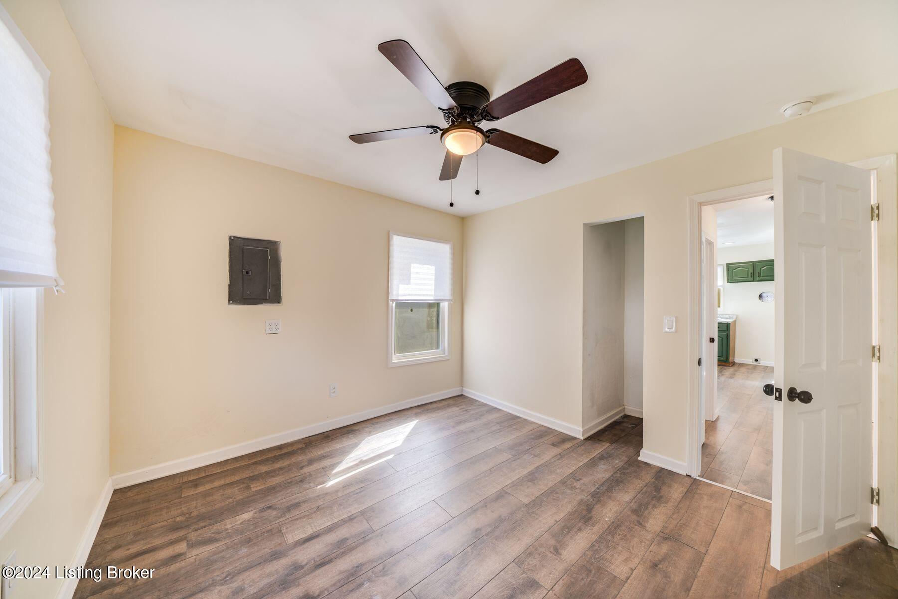 2642 Rowan St, Louisville, Kentucky image 15