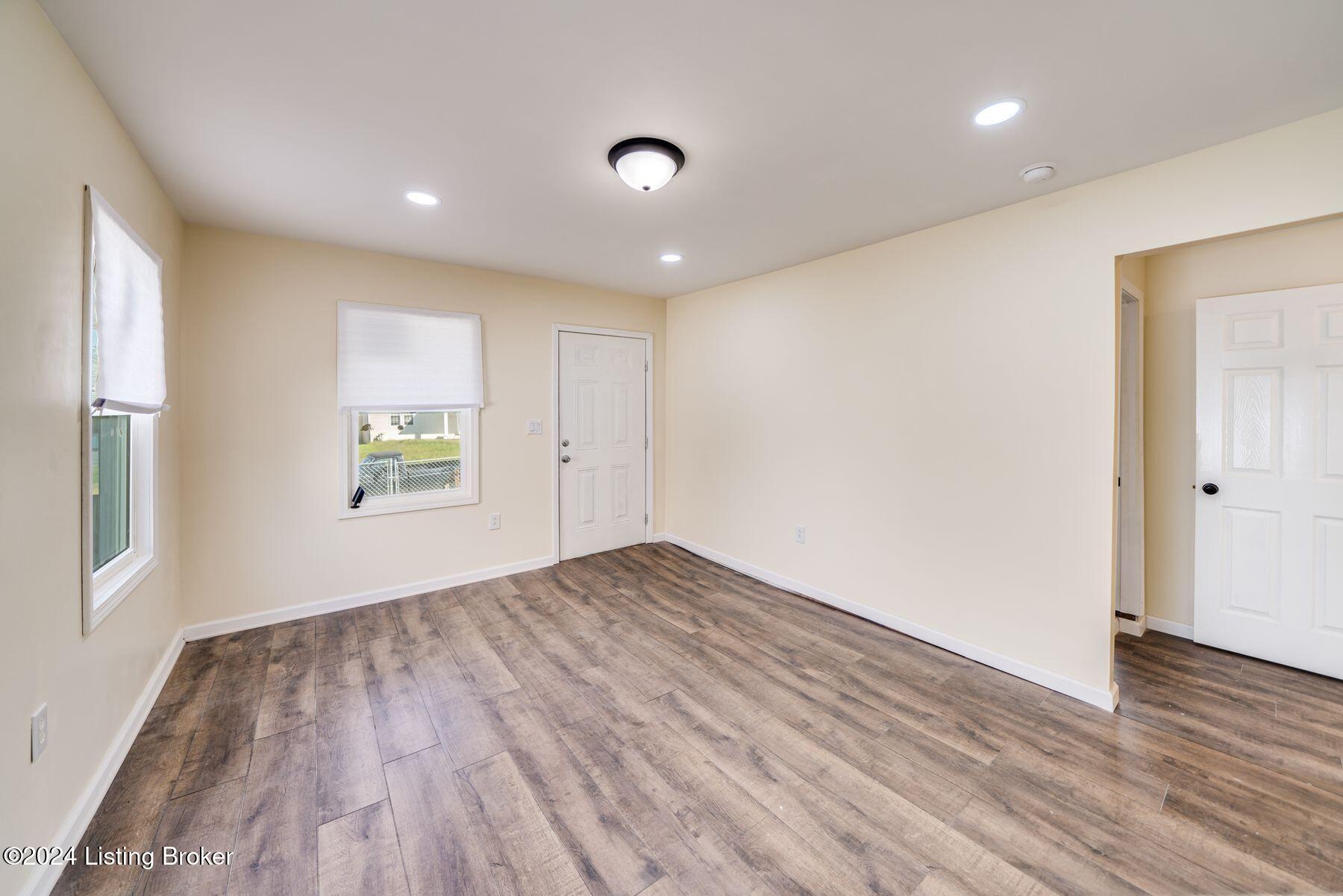2642 Rowan St, Louisville, Kentucky image 3