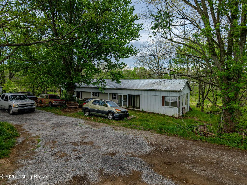 Photo of 2497 Lagrange Rd, New Castle, KY 40050 (MLS # 1715243)