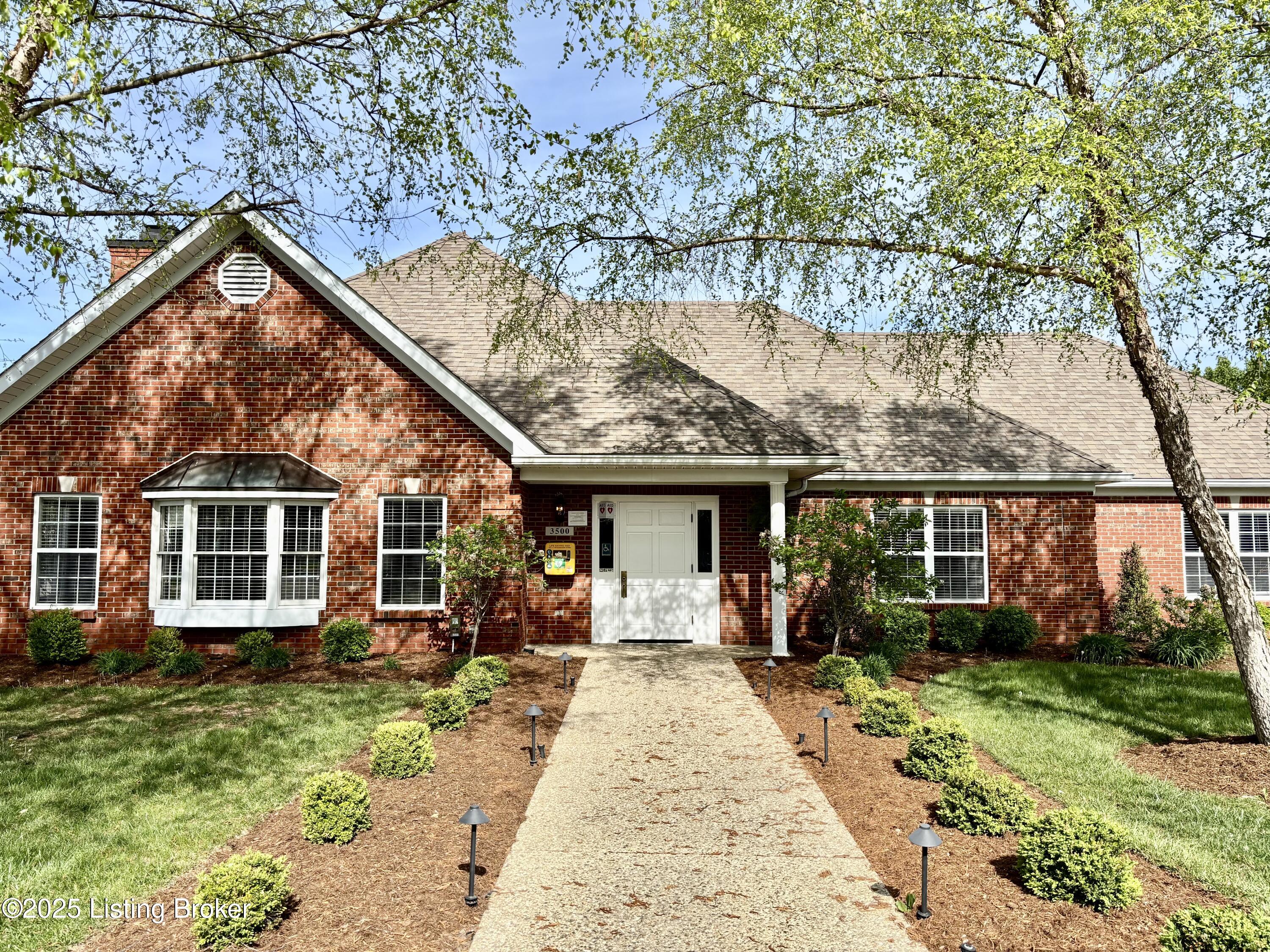 8118 St Andrews Village Dr, Louisville, Kentucky image 20