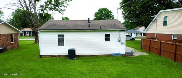 10003 Larlyn Dr, Fairdale, Kentucky image 15