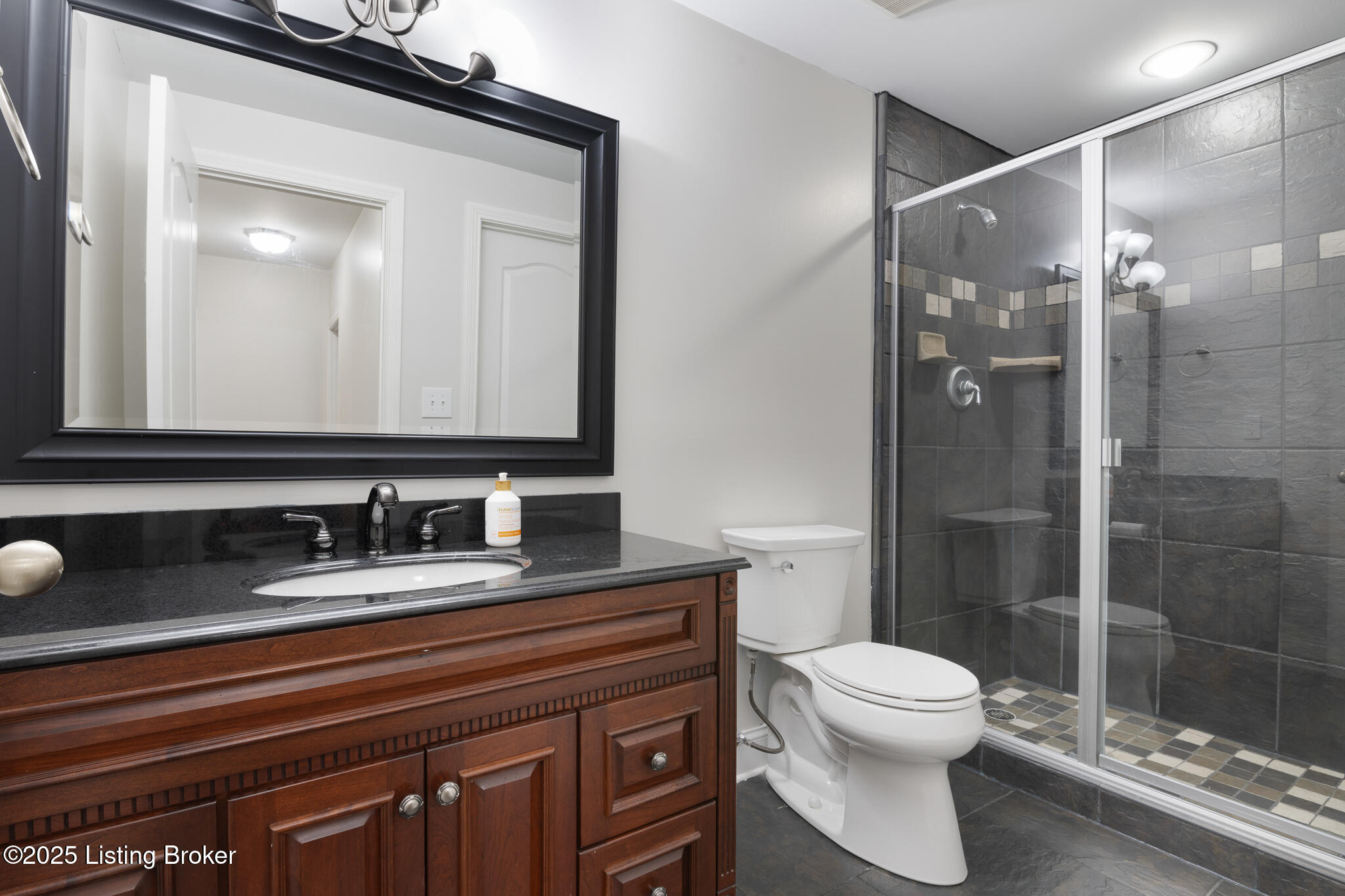 6311 Zurich Ct, Prospect, Kentucky image 31