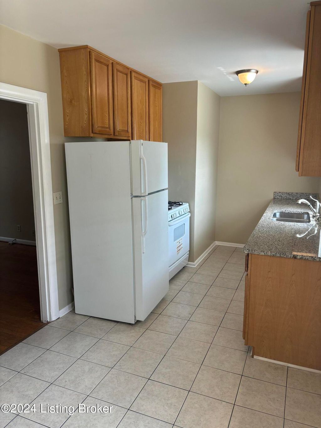 Photo of 3802 Nanz Ave #9, Louisville, KY 40207 (MLS # 1708817)