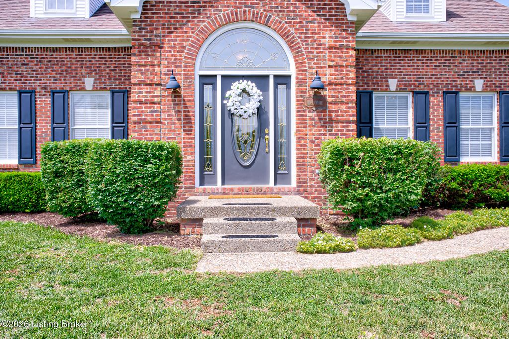 Photo of 122 Maywood Ave, Bardstown, KY 40004 (MLS # 1716557)
