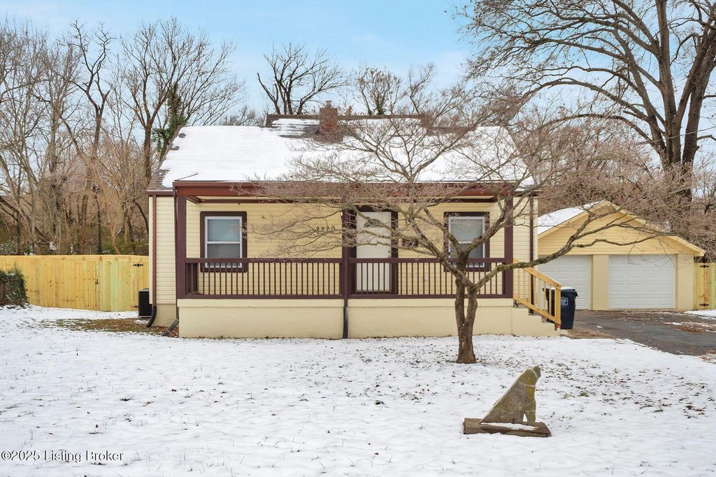 Photo of 2220 Auburn Dr, Louisville, KY 40216 (MLS # 1705483)