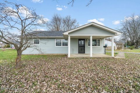 Photo of 5007 Solona Dr, Louisville, KY 40272 (MLS # 1704308)