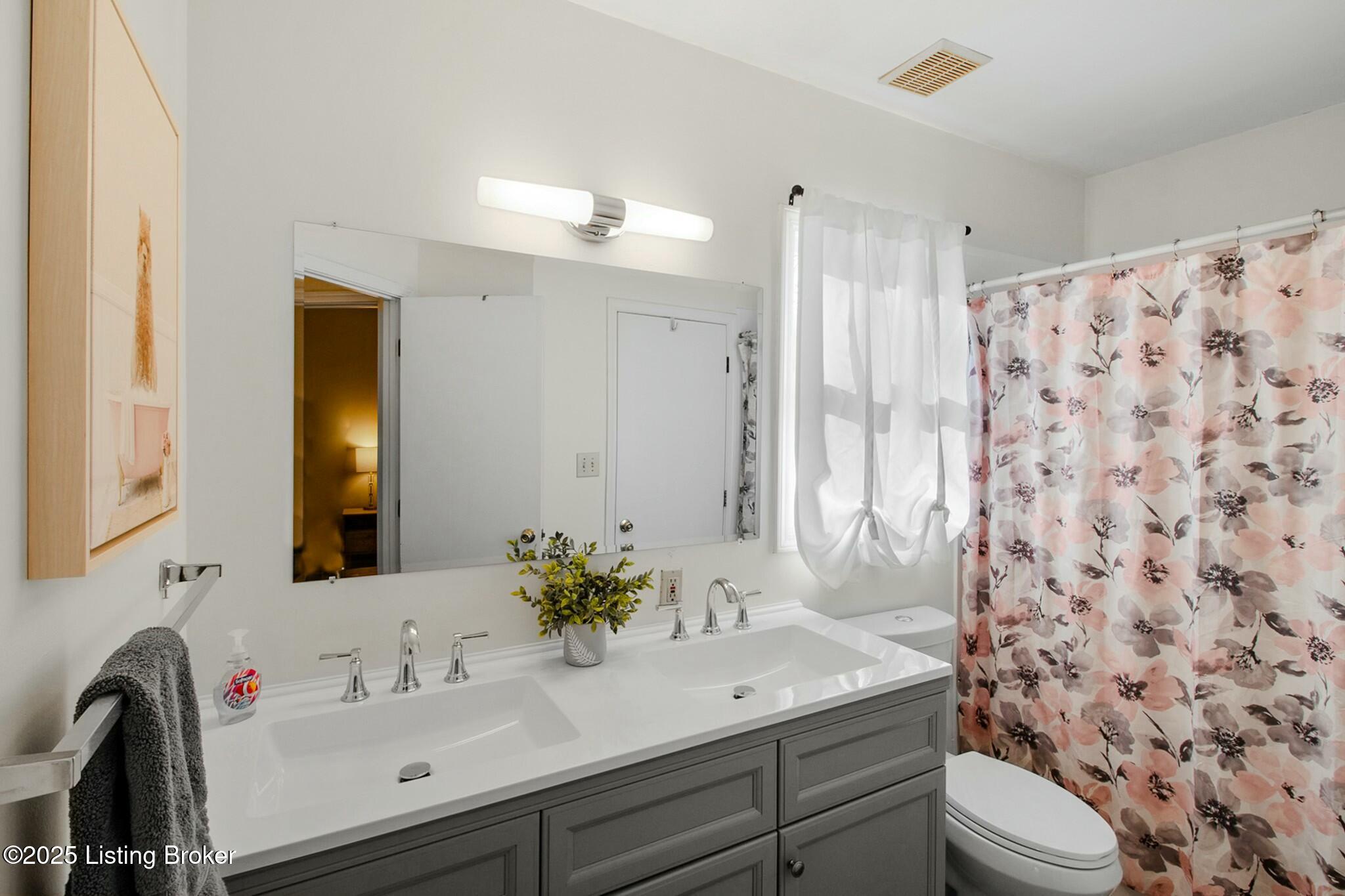 152 N Ewing Ave, Louisville, Kentucky image 32