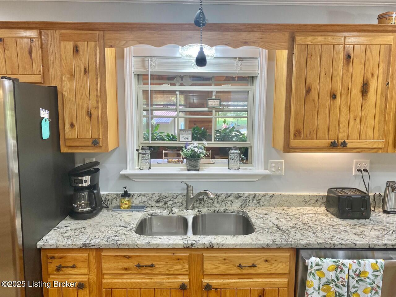 1222 Mountain View Rd, Falls Of Rough, Pennsylvania image 24