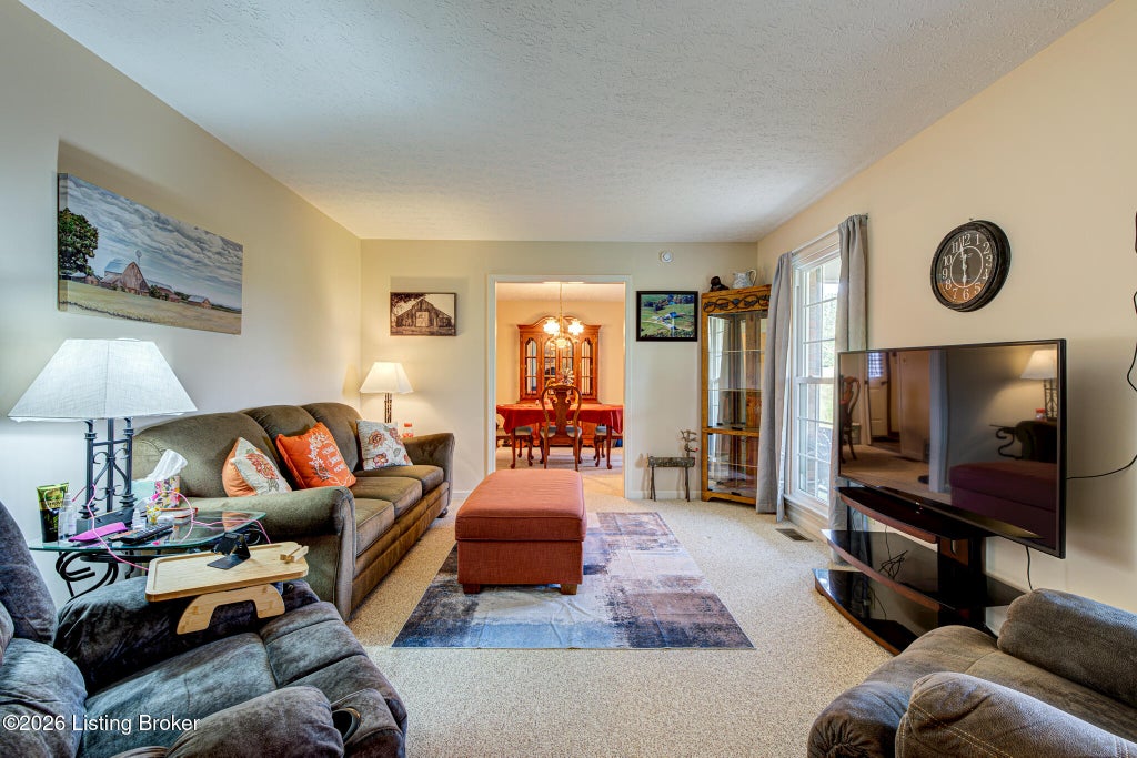 Photo of 1221 Old Tunnell Mill Rd, Bloomfield, KY 40008 (MLS # 1731523)