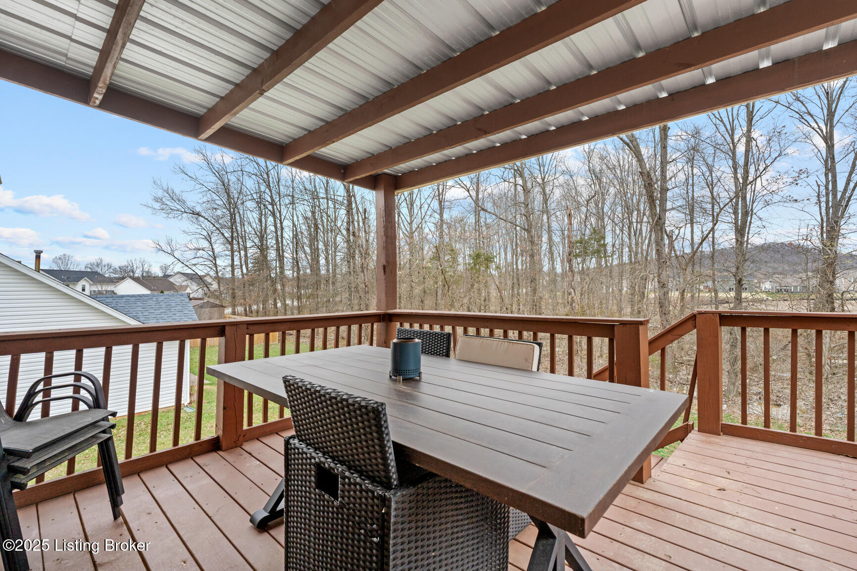246 Redcrest Dr, Shepherdsville, Kentucky image 4