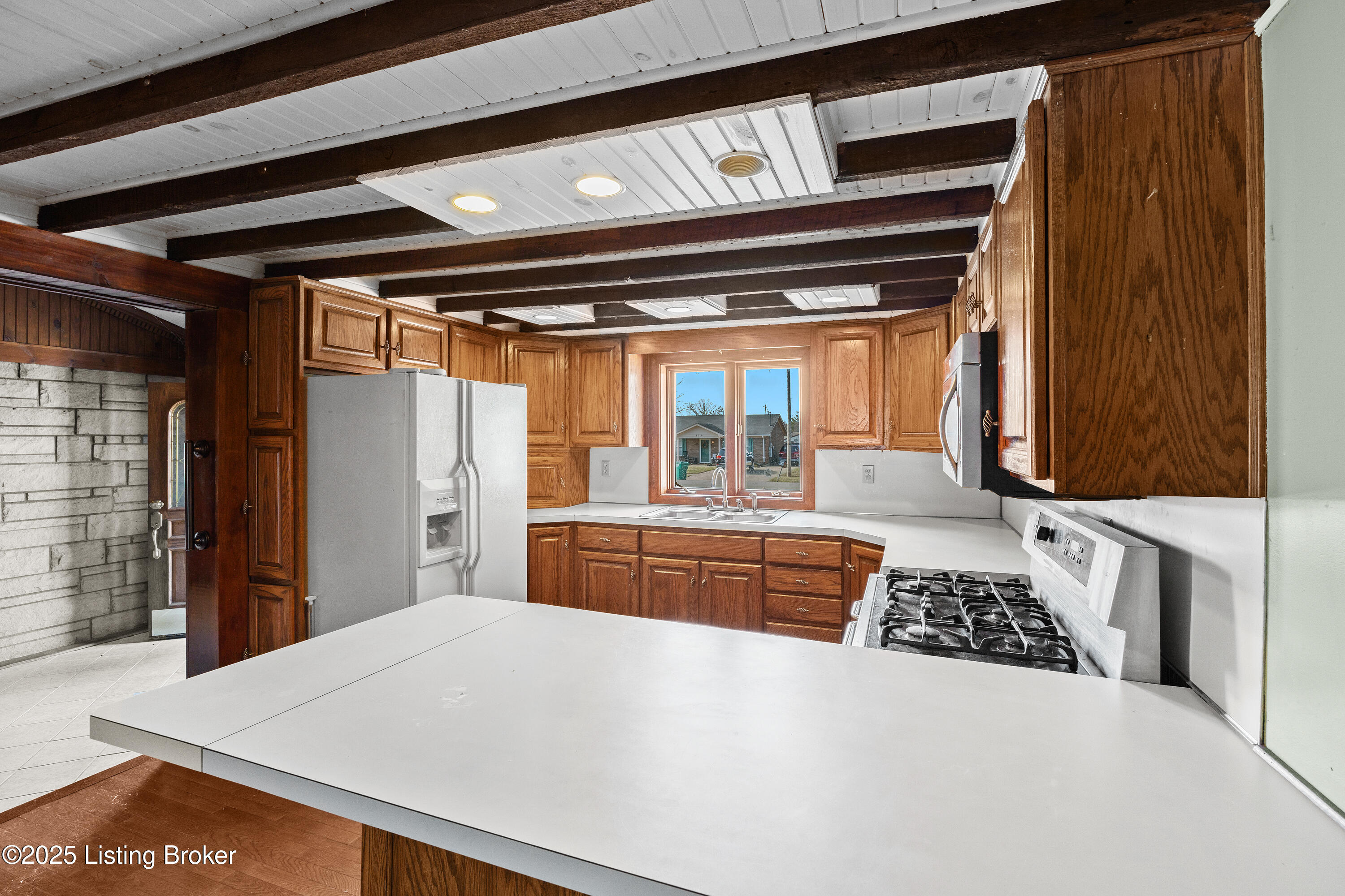 386 Smith Ln, Louisville, Pennsylvania image 11