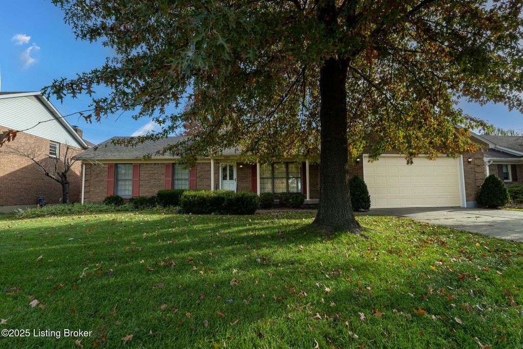 Photo of 7209 Old N Church Rd, Louisville, KY 40214 (MLS # 1706919)