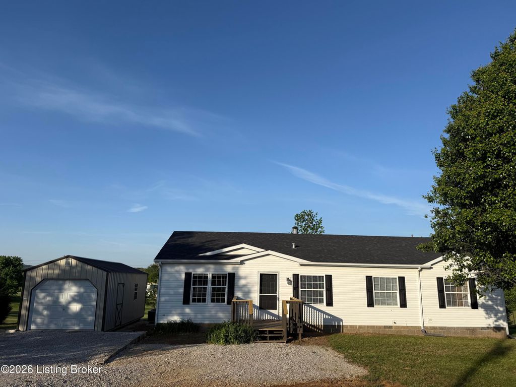 Photo of 65 Burgundy Ln, Ekron, KY 40117 (MLS # 1715046)